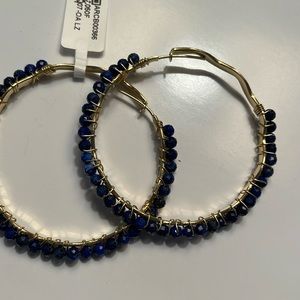 Blue sapphire hoop